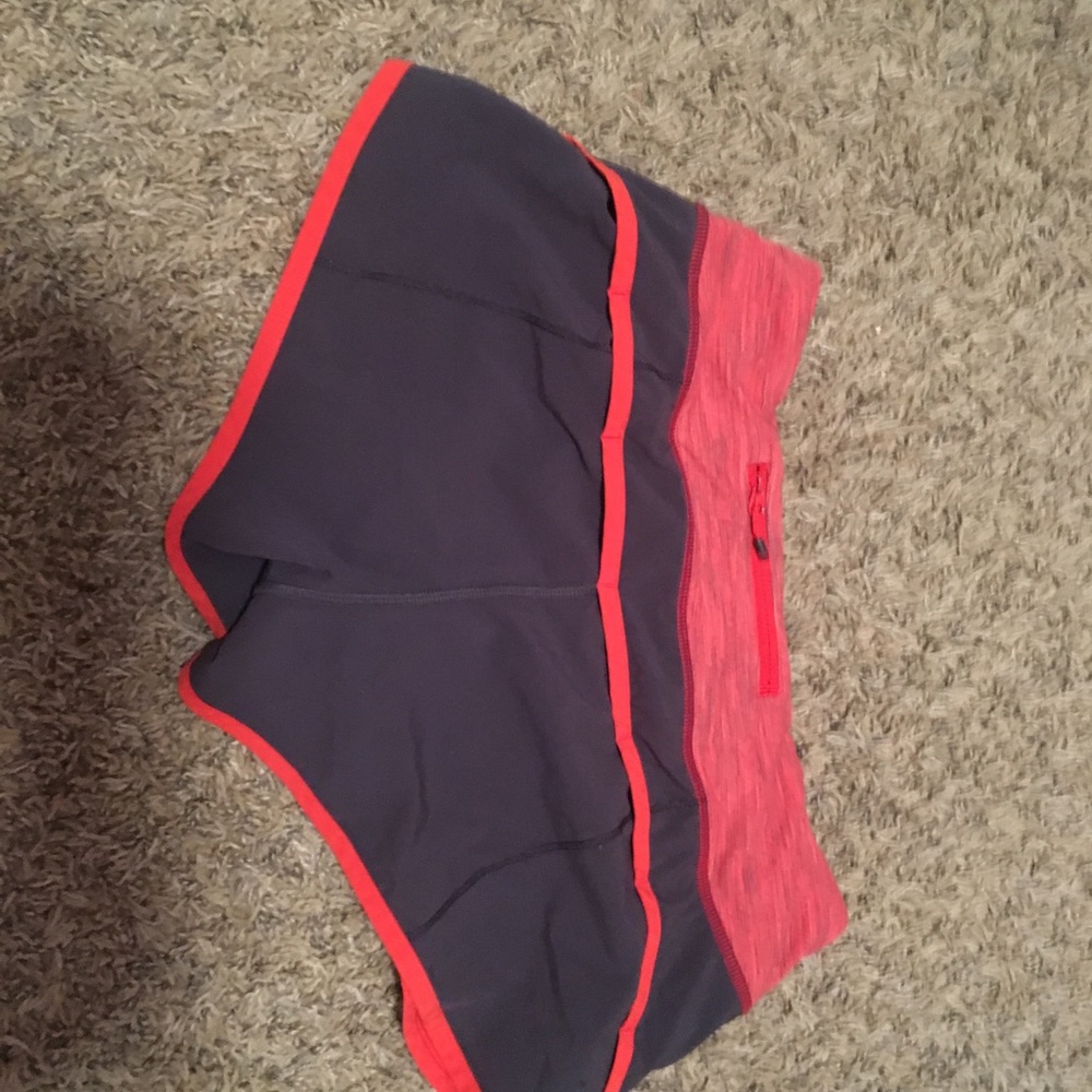 Lulu lemon shorts!